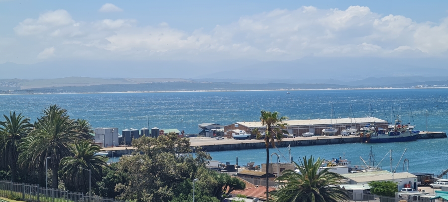 3 Bedroom Property for Sale in Mossel Bay Central Western Cape